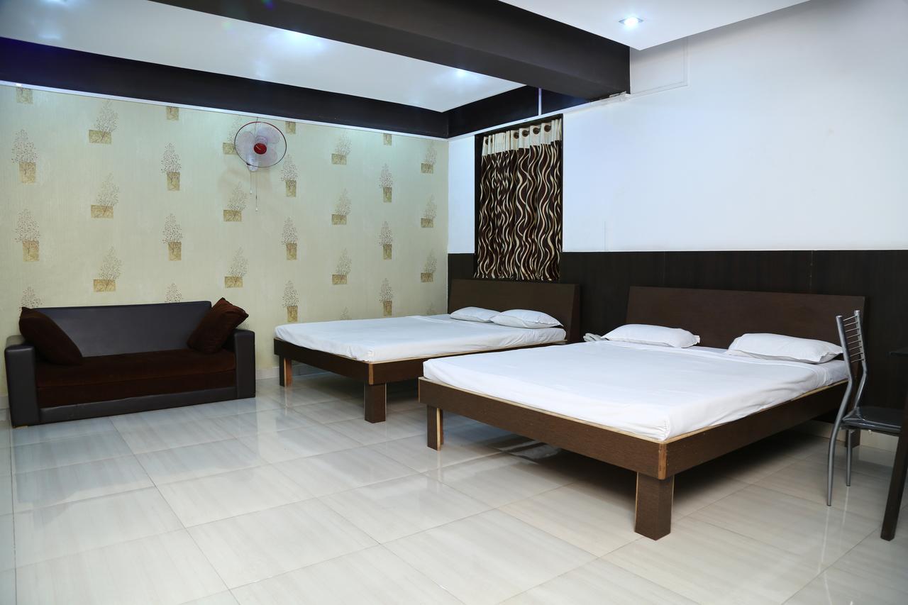 Hotel Maratha Palace,Satara Room photo